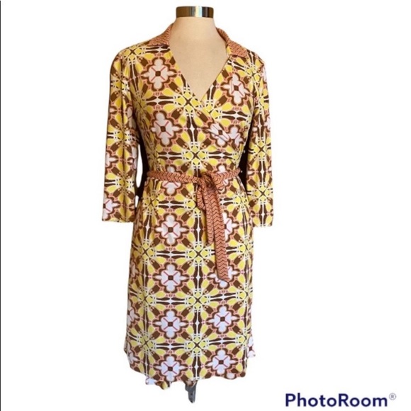J. McLaughlin Dresses & Skirts - J. McLaughlin wrap dress M